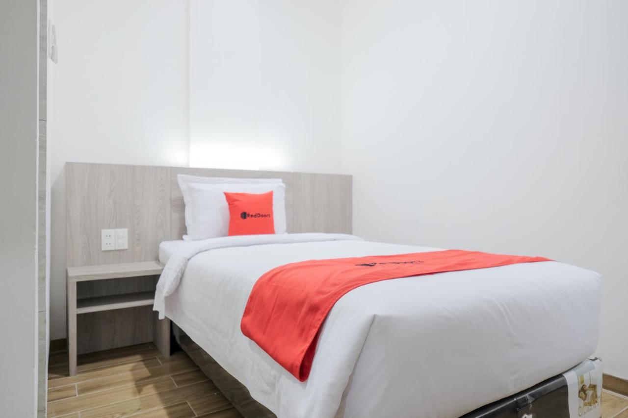 Reddoorz Plus @ Jalan Juanda Medan Dış mekan fotoğraf