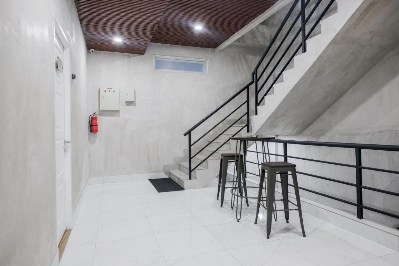 Reddoorz Plus @ Jalan Juanda Medan Dış mekan fotoğraf