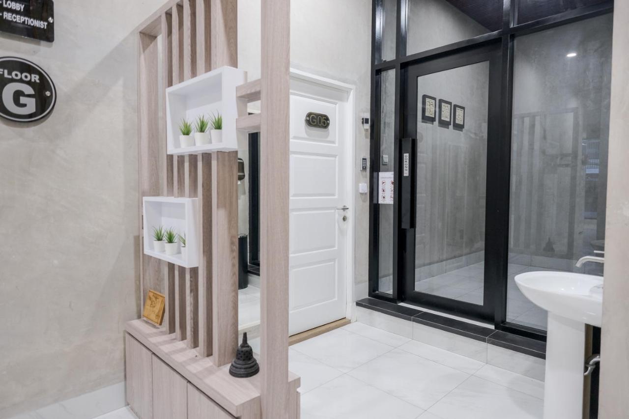 Reddoorz Plus @ Jalan Juanda Medan Dış mekan fotoğraf